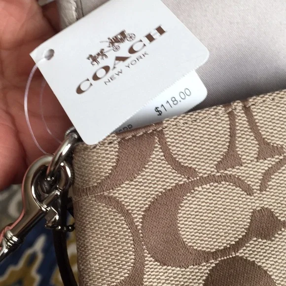 Coach Wristlet/Clutch, NWT - Picture 2 of 8